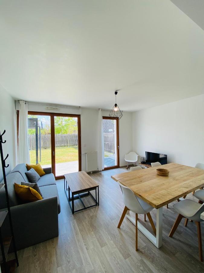Family Apartment Disneyland-Paris, Garden&Parking Монтеврен Екстериор снимка